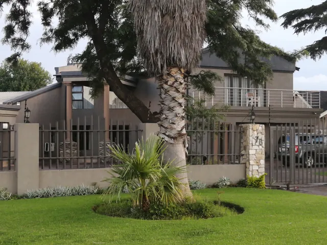 Sidibeng Bed & Breakfast