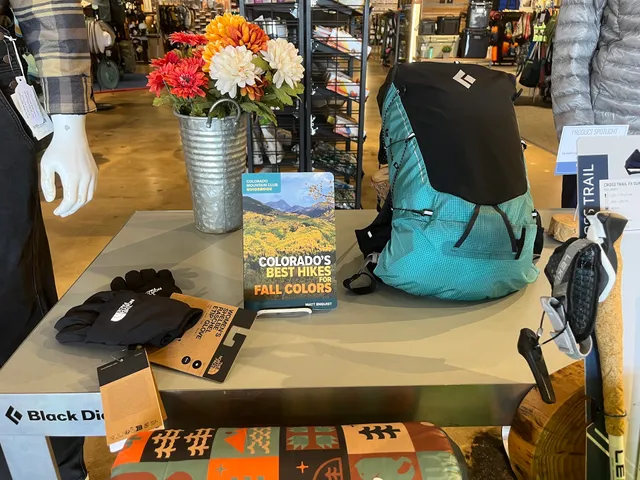 Table Mesa Shopping Center