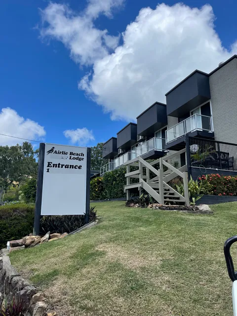 Airlie Beach Lodge