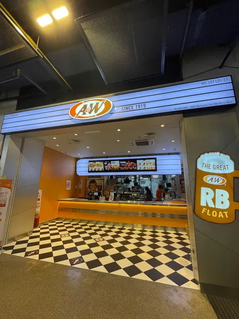 A&W Seventeen Mall