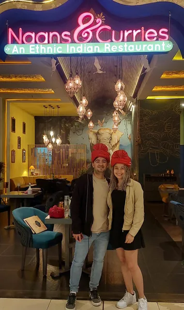 Naans & Curries - An Ethnic Indian Restaurant