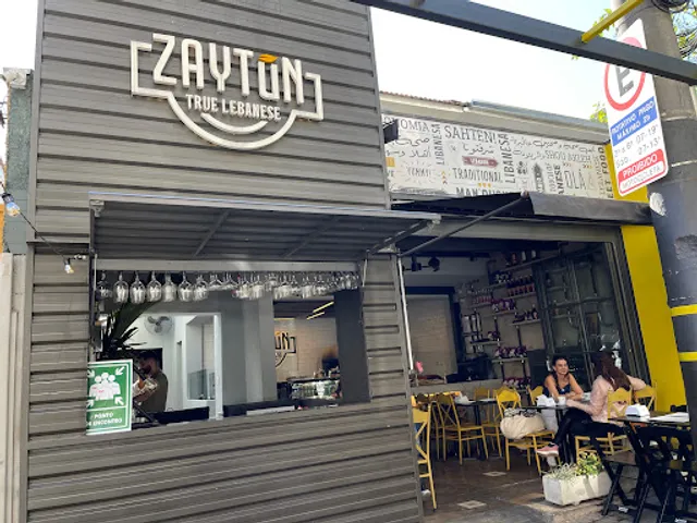 Zaytún Vila Nova (Lebanese Street Food)
