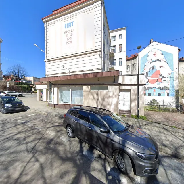 Bohaterów Warszawy 1a