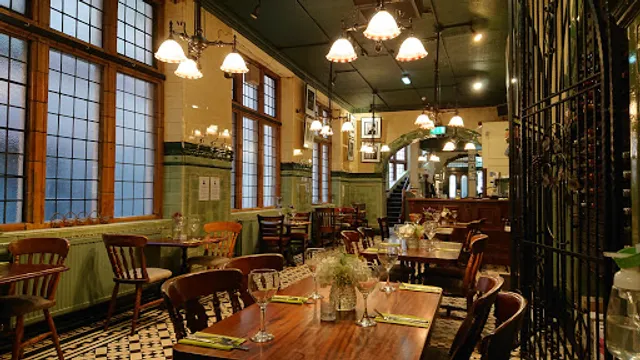 MR THOMAS'S CHOP HOUSE