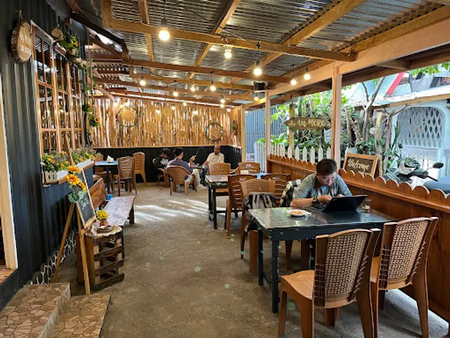 An Meke Coffee Roastery & Art Studio