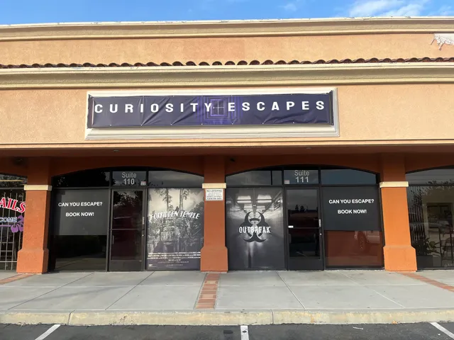 Curiosity Escapes