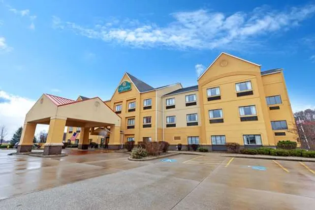 La Quinta Inn & Suites by Wyndham South Bend