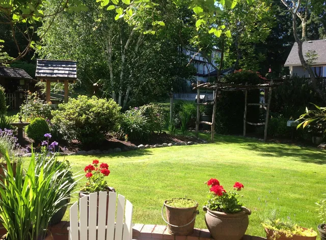 Above the Sound Bed & Breakfast