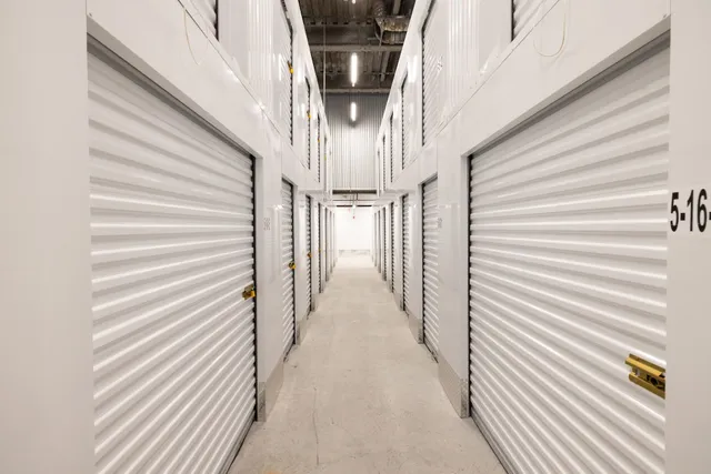 Manhattan Mini Storage