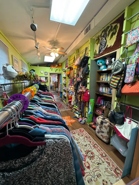 Stayin Alive Thrifted Boutique