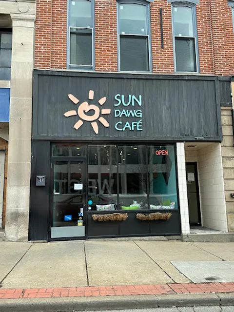 Sun Dawg Cafe