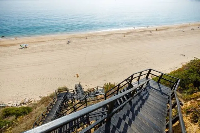 Sesimbra Beach House 2 by Saudade