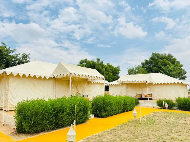 Camp e Khas - luxury camps desert resort. AC luxury camps with heater