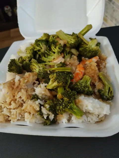 Chinese and Thai Cuisine