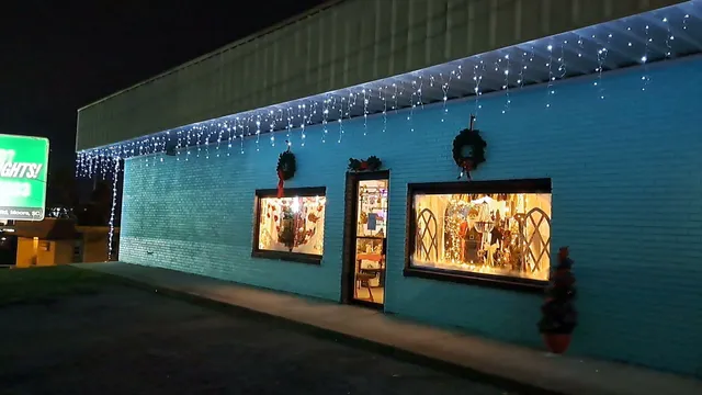 Spartanburg's New & Old Booth-tiques