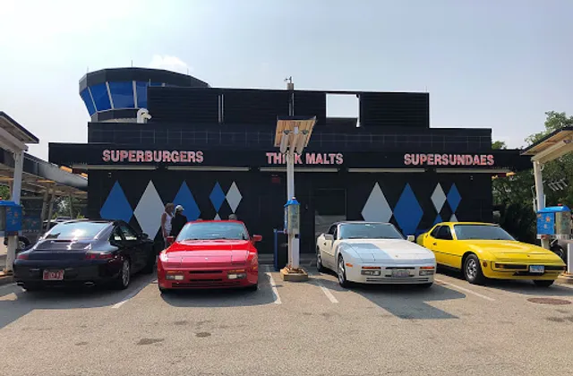 Superdawg Drive-In