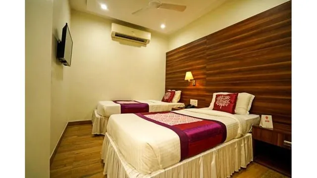 OYO 6439 Hotel Mahendra