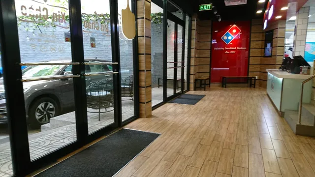 Domino's Pizza