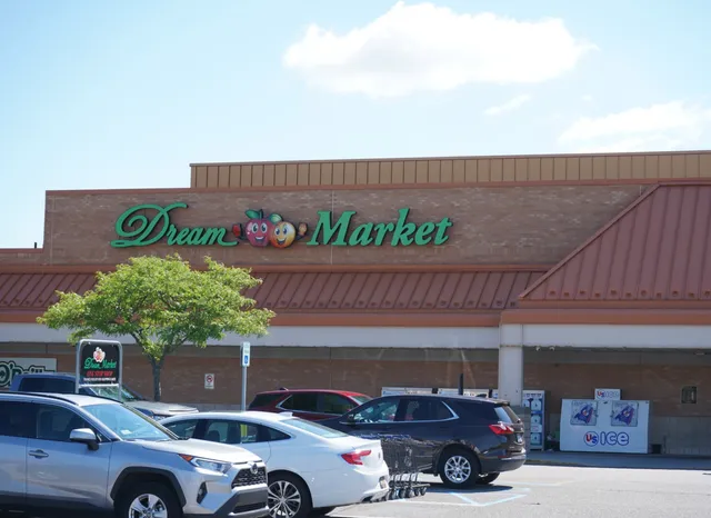 Dream Market (18 Mile Rd)