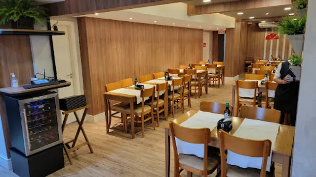 Mr. Ninus Pizzaria & Restaurante