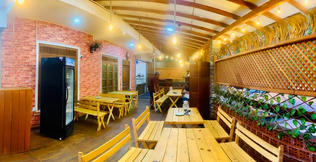 e34 Café, Restaurant & Hotel Koslanda Hideaway with a Private Natural Pool