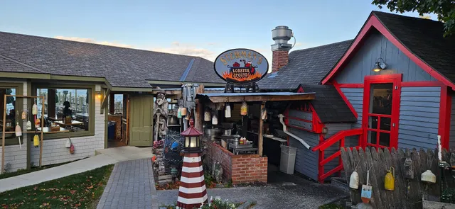 Stewman’s Lobster Pound - Holiday Inn Resort Bar Harbor