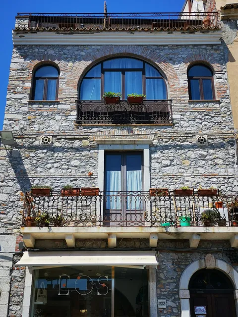 Casa Viola - Al Centro