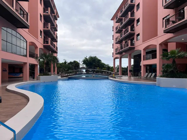 Apto em Resort pé na areia JBV