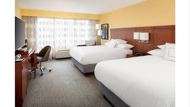 Courtyard by Marriott San Francisco Fisherman's Wharf