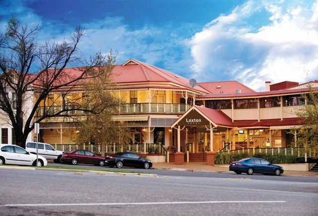 Loxton Hotel