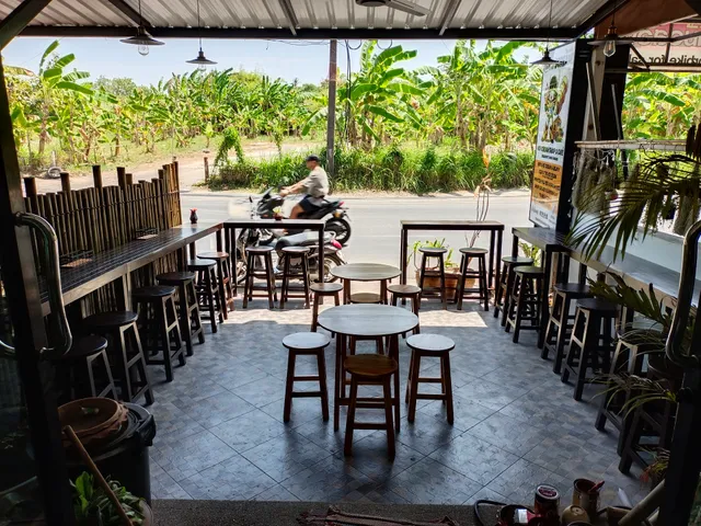 THAI SCREAM! DINER - Fusion Food, Ice Cream & Desserts 🇹🇭😝