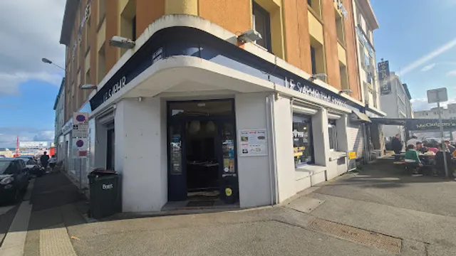 Le Saphir thai express