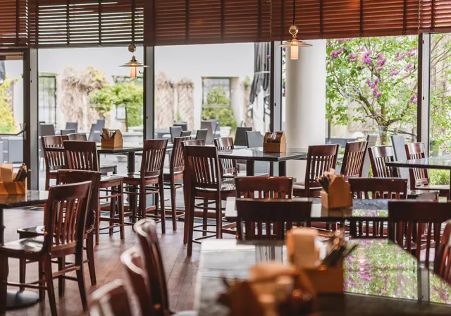 SomePlace Else Sports Bar