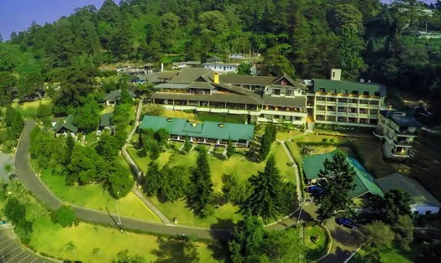 Puncak Pass Resort