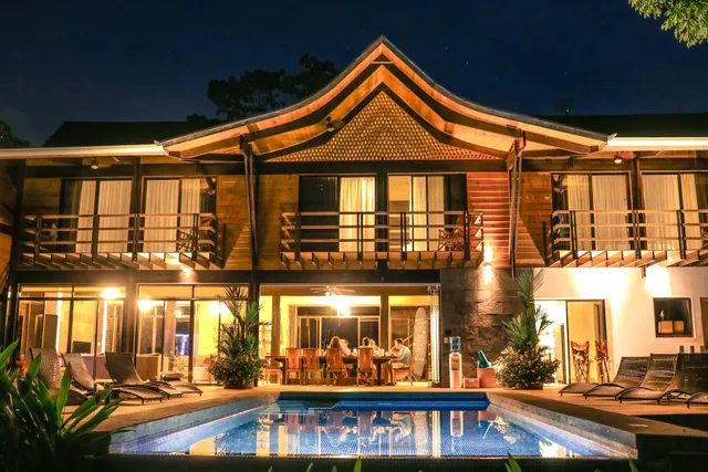 Kalon Surf - The Luxury Surf Resort