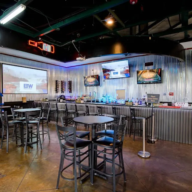 The Zone Sports Bar & Grill