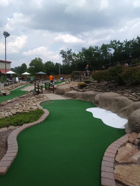 Walnut Hill Miniature Golf