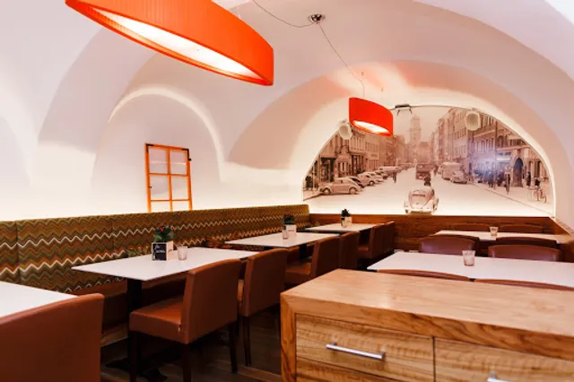 Eisdiele Pizzeria Café CAPPUCCINI