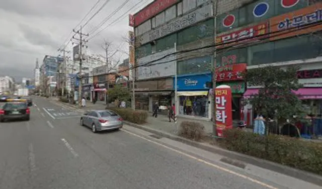 deli patisserie cafe