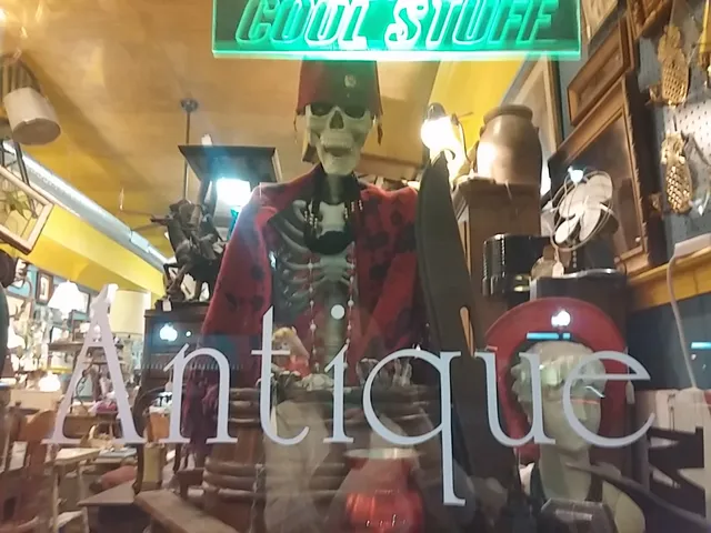 Christie's on Main Antiques Mall