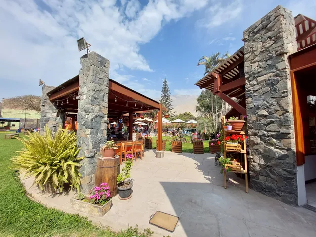 Huertalejandro Restaurante Campestre y Hospedaje