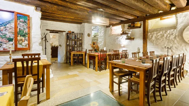 Pulcinella Itaalia Restoran Pizzeria