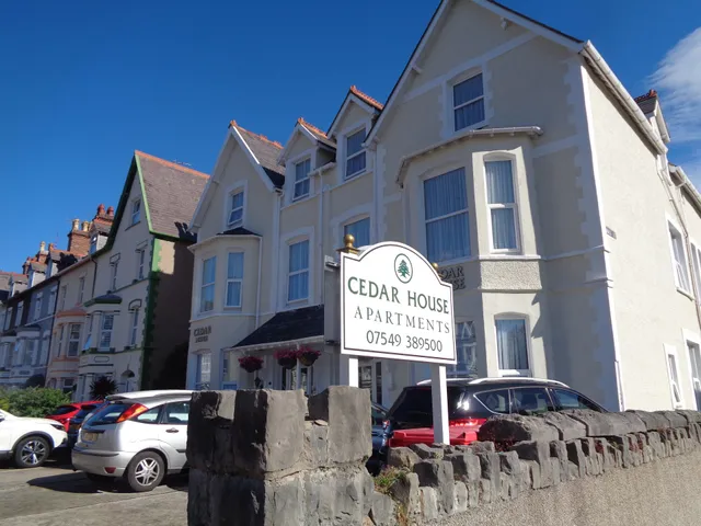 Cedar House (formerly Shamrock House)