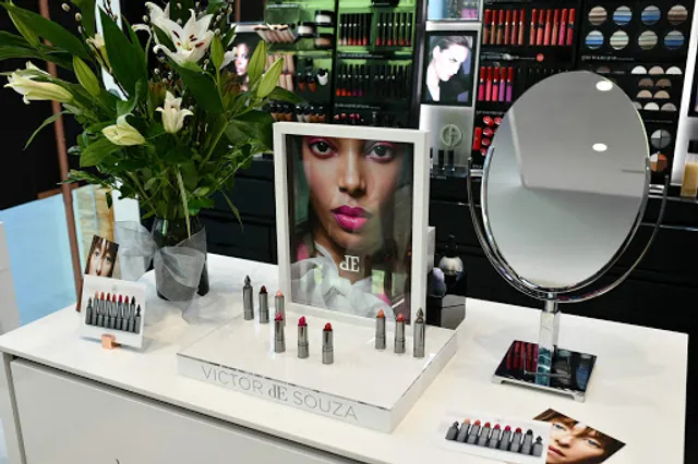 Cos Bar Brookfield Place