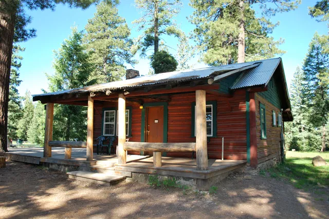 Hannagan Meadow Lodge