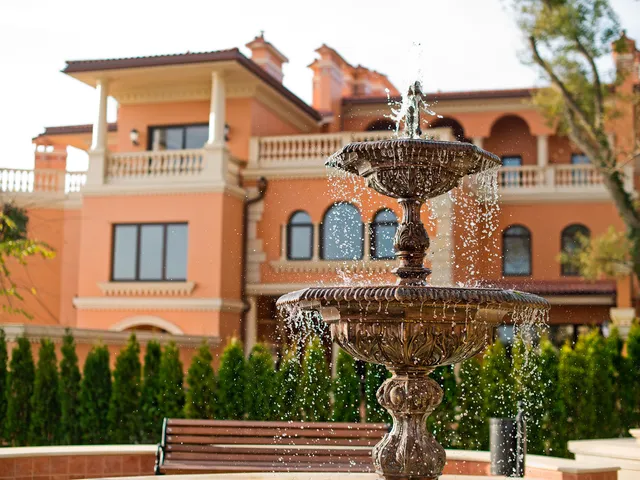 The cottage village "Zolotyi Bereh" - an elite property by the sea