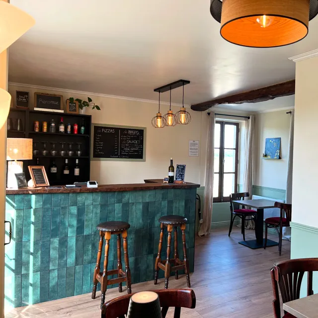 Pizza, Burger - Le Colombier