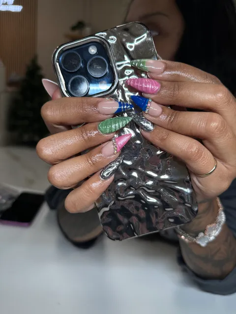 Bella’s Nail Boutique