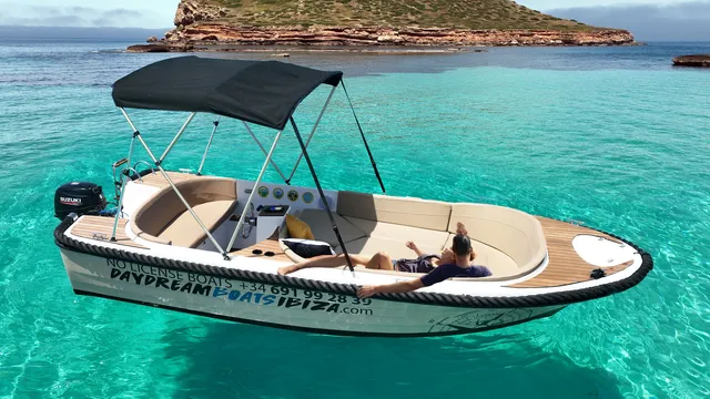 Daydream Boats Ibiza - Alquiler de barcos en San Antonio (Ibiza)