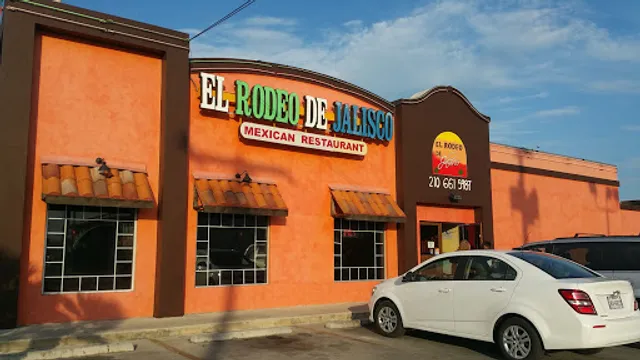 El Rodeo De Jalisco-Ackerman Road